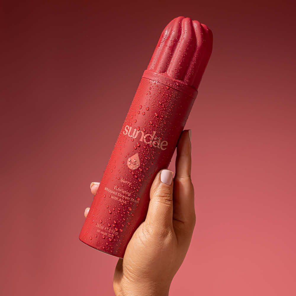 Gel douche exfoliant AHA Sundae Body Berry aux fruits rouges – visuel 5